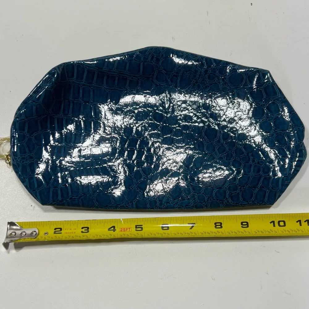 Estée Lauder Makeup Bag Shiny Blue Faux‎ Alligator Skin
